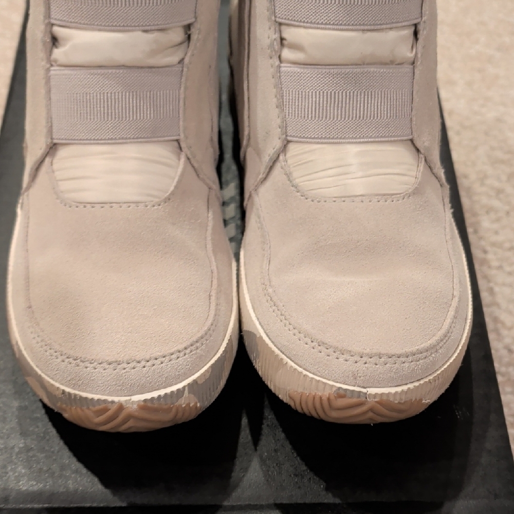 Sorel Women's Out 'N About Plus Mid boots In Light Gray - Picture 2 of 6